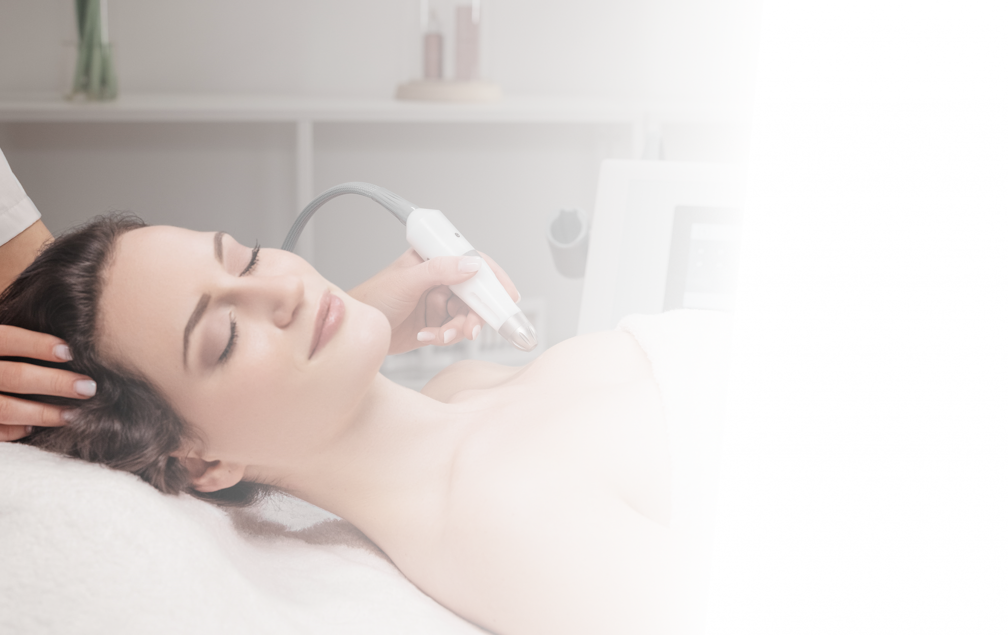 Dermadrop einzigartiges Behandlungskonzet maßgeschneidert für jeden Hauttyp Dermadrop einzigartiges Behandlungskonzet maßgeschneidert für jeden Hauttyp